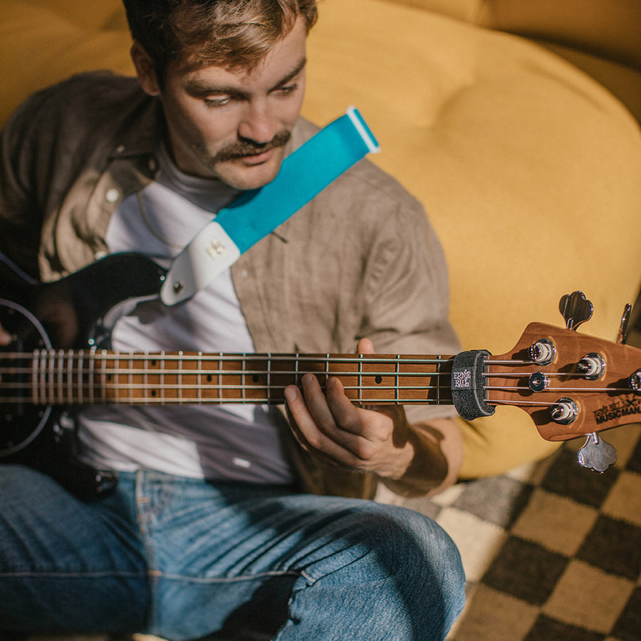 How FretWraps Improve Recording Quality: Eliminate String Noise and Get Cleaner Tracks